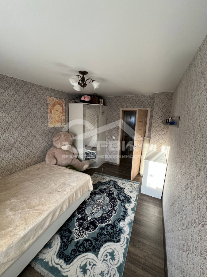 Продажа 2-комнатной квартиры, Калининград, Баумана,  Улица