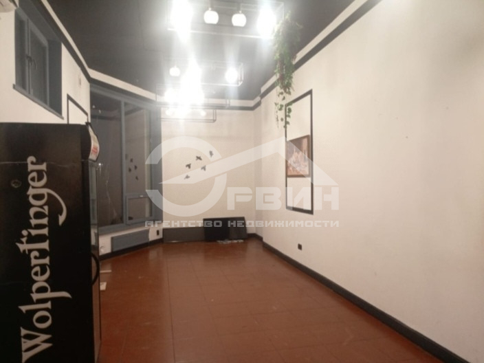 Аренда коммерческой недвижимости, 65м <sup>2</sup>, Калининград, Орудийная,  Улица