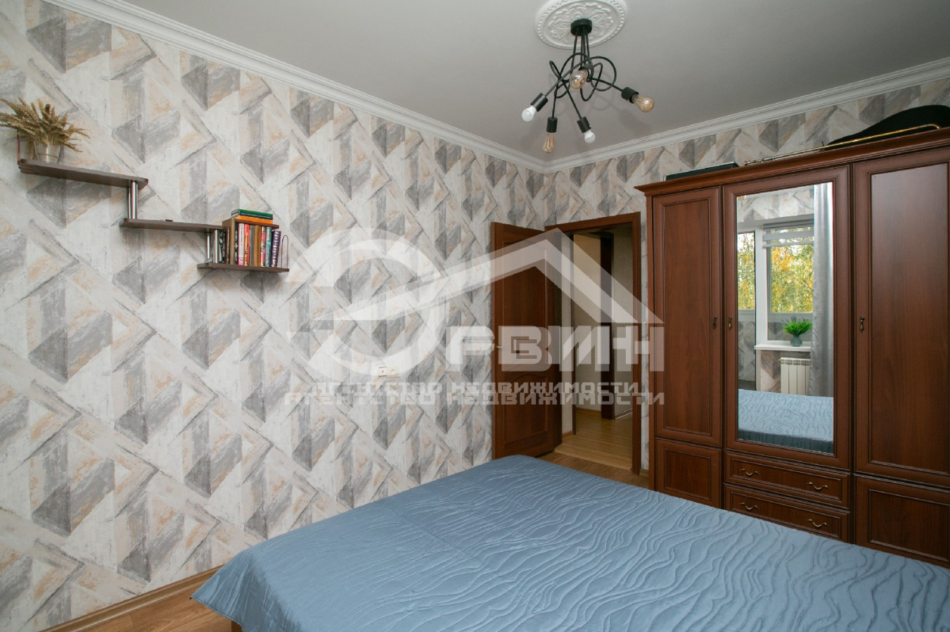 Продажа 3-комнатной квартиры, Калининград, Л.Шевцовой,  Бульвар