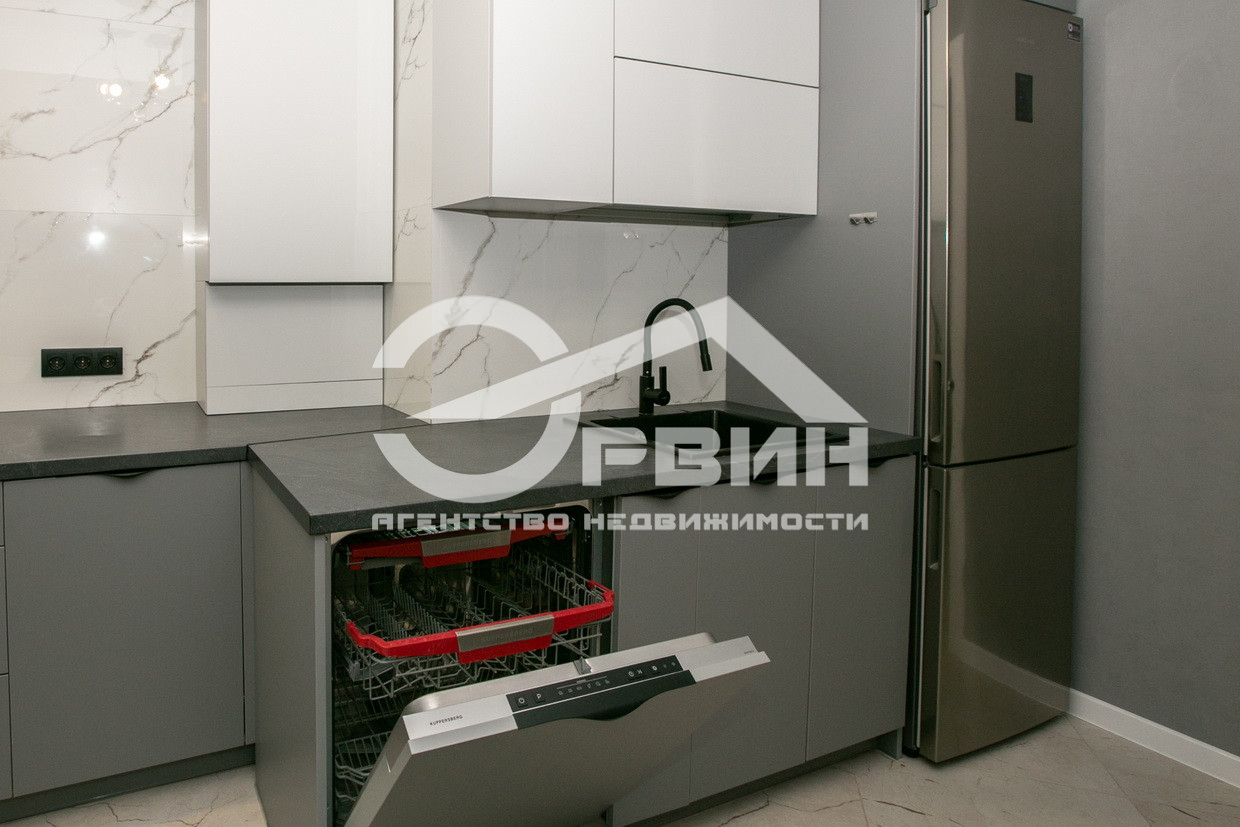 Продажа 2-комнатной квартиры, Калининград, Советский проспект,  238