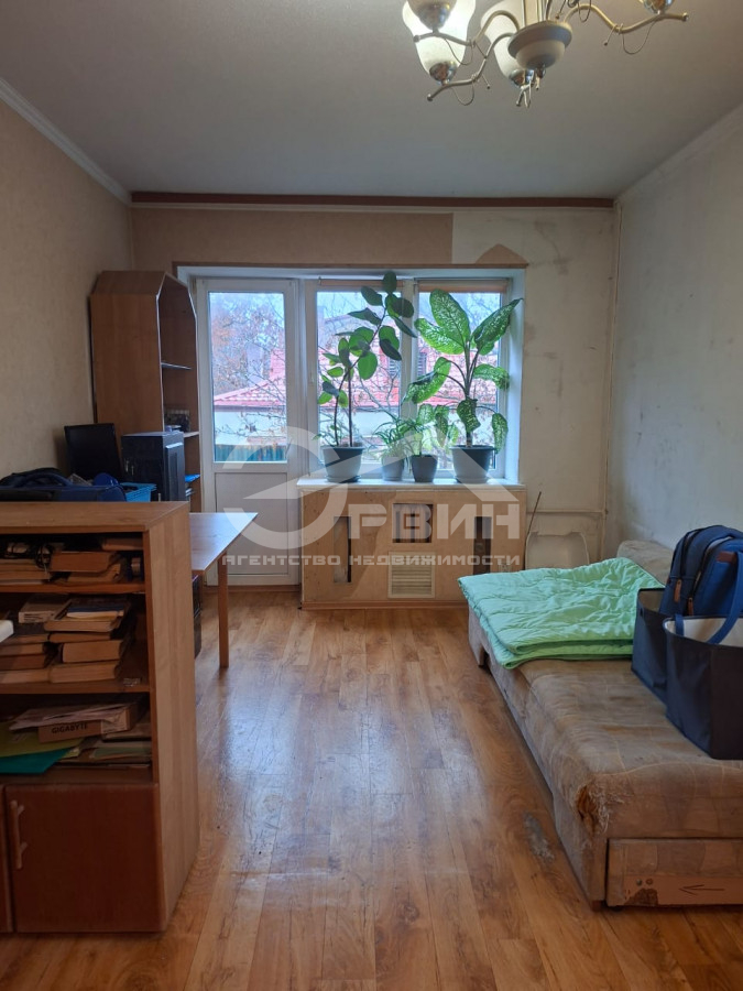 Продажа 2-комнатной квартиры, Калининград, Больничная,  13