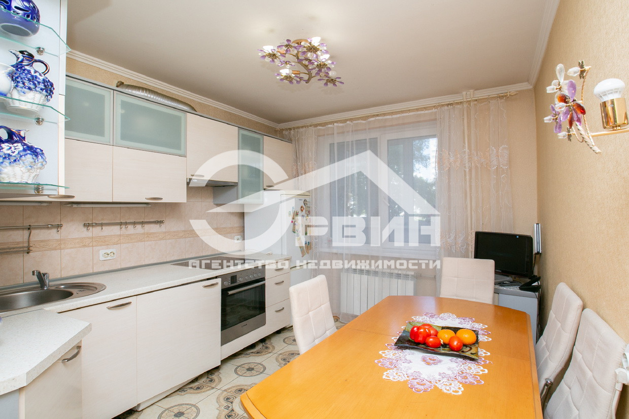 Аренда 2-комнатной квартиры, Калининград, Маршала Баграмяна,  Улица