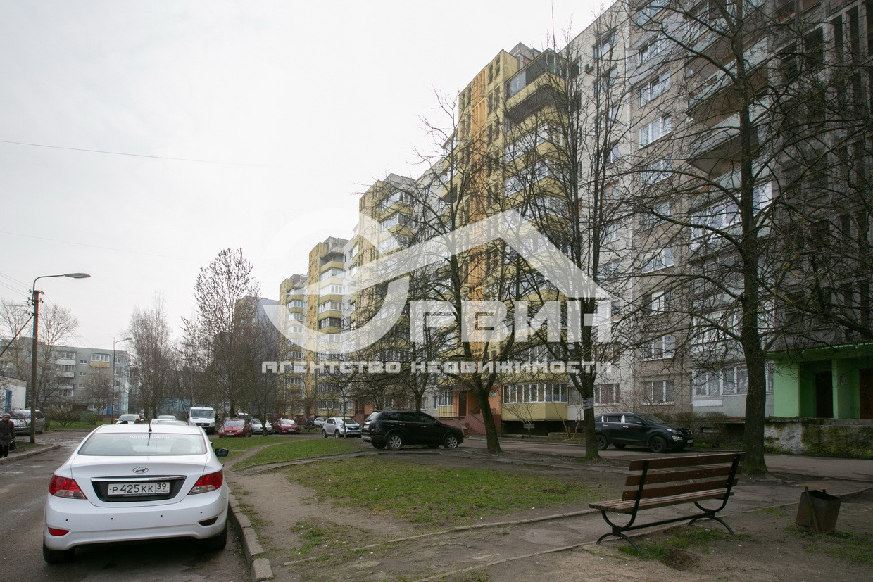Продажа 3-комнатной квартиры, Калининград, Интернациональная,  Улица