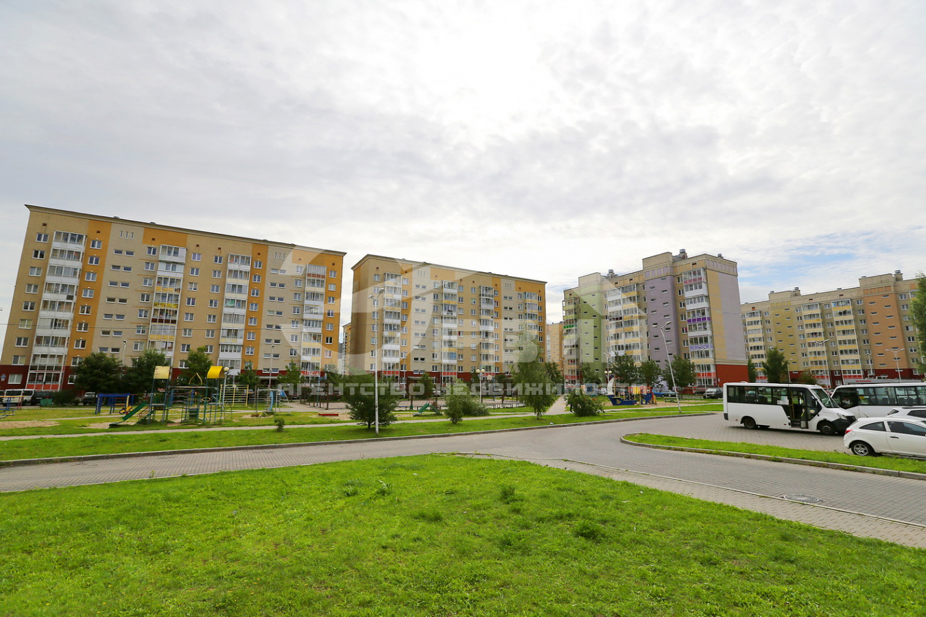 Продажа 2-комнатной квартиры, Калининград, Левитана,  Улица